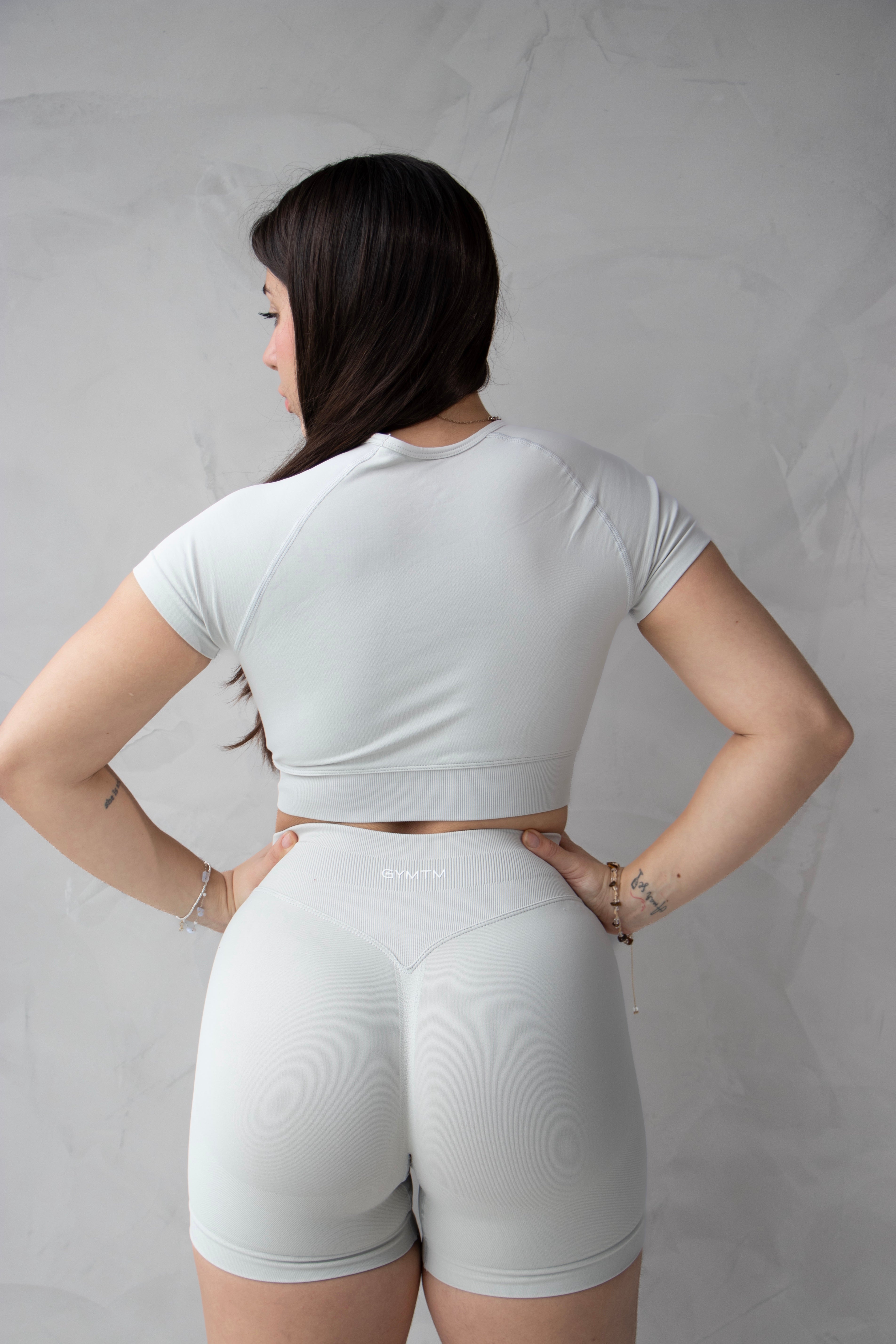 CROP TOP FORM