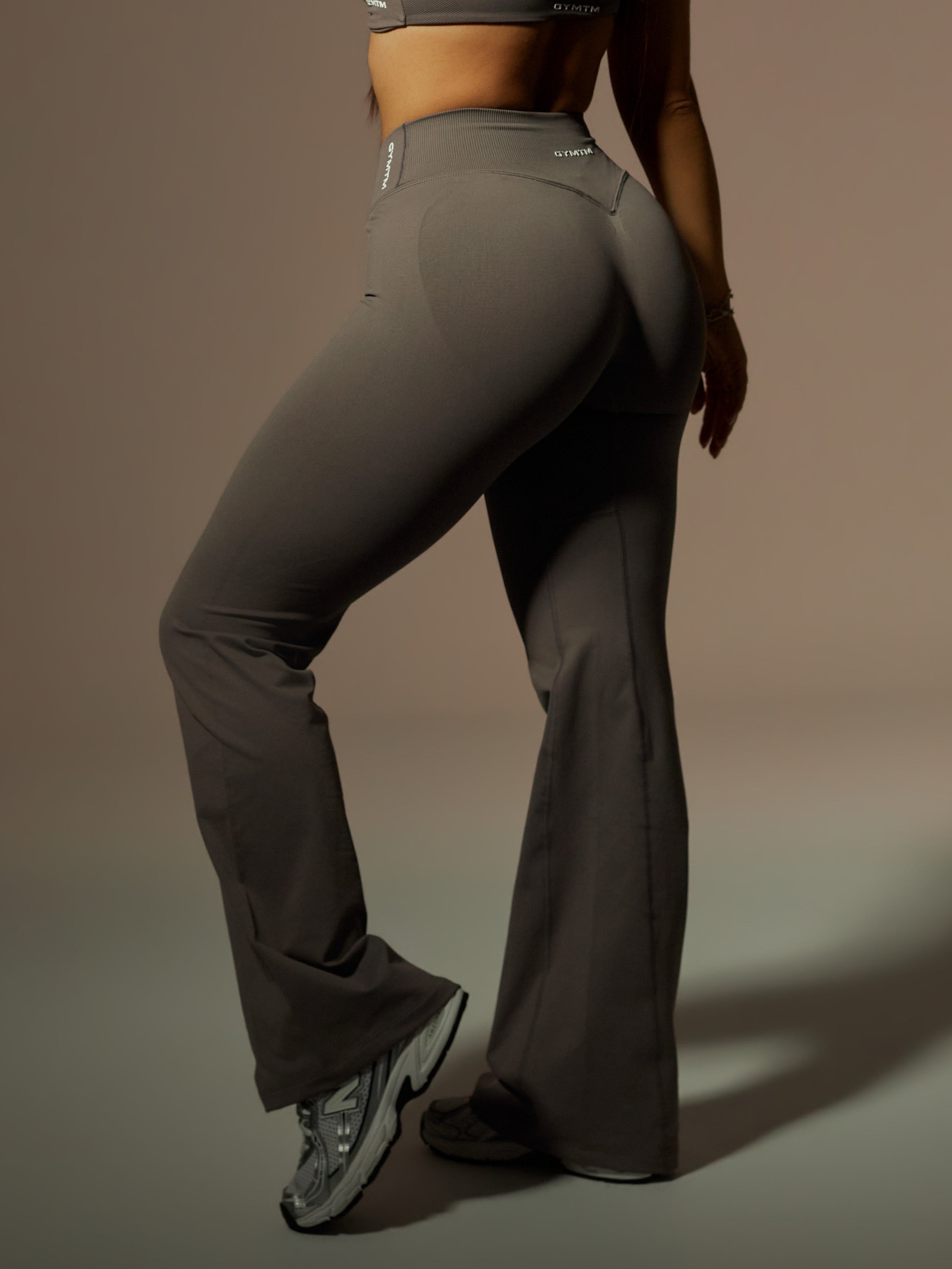 BOOST FLARE LEGGING