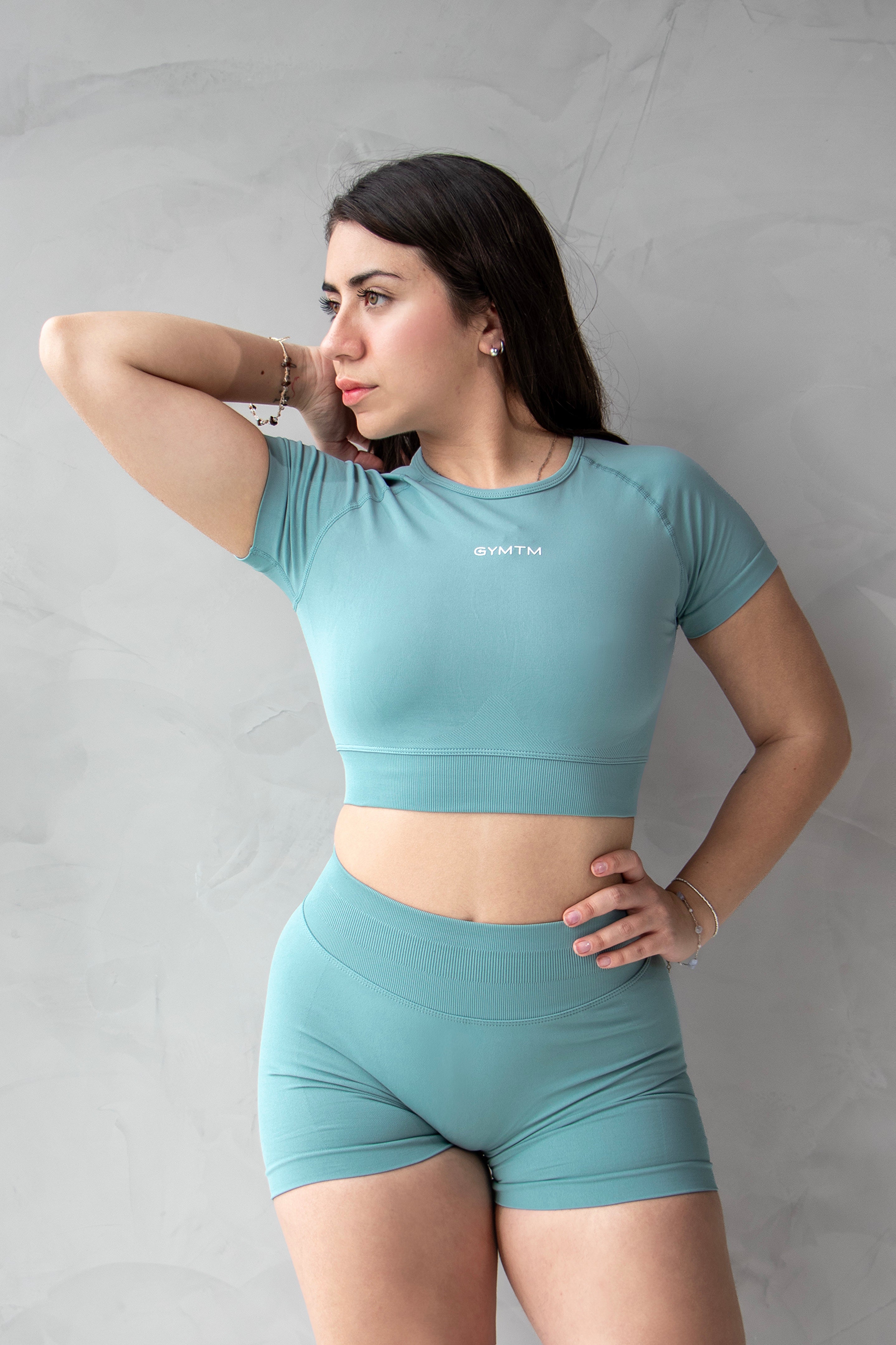 CROP TOP FORM
