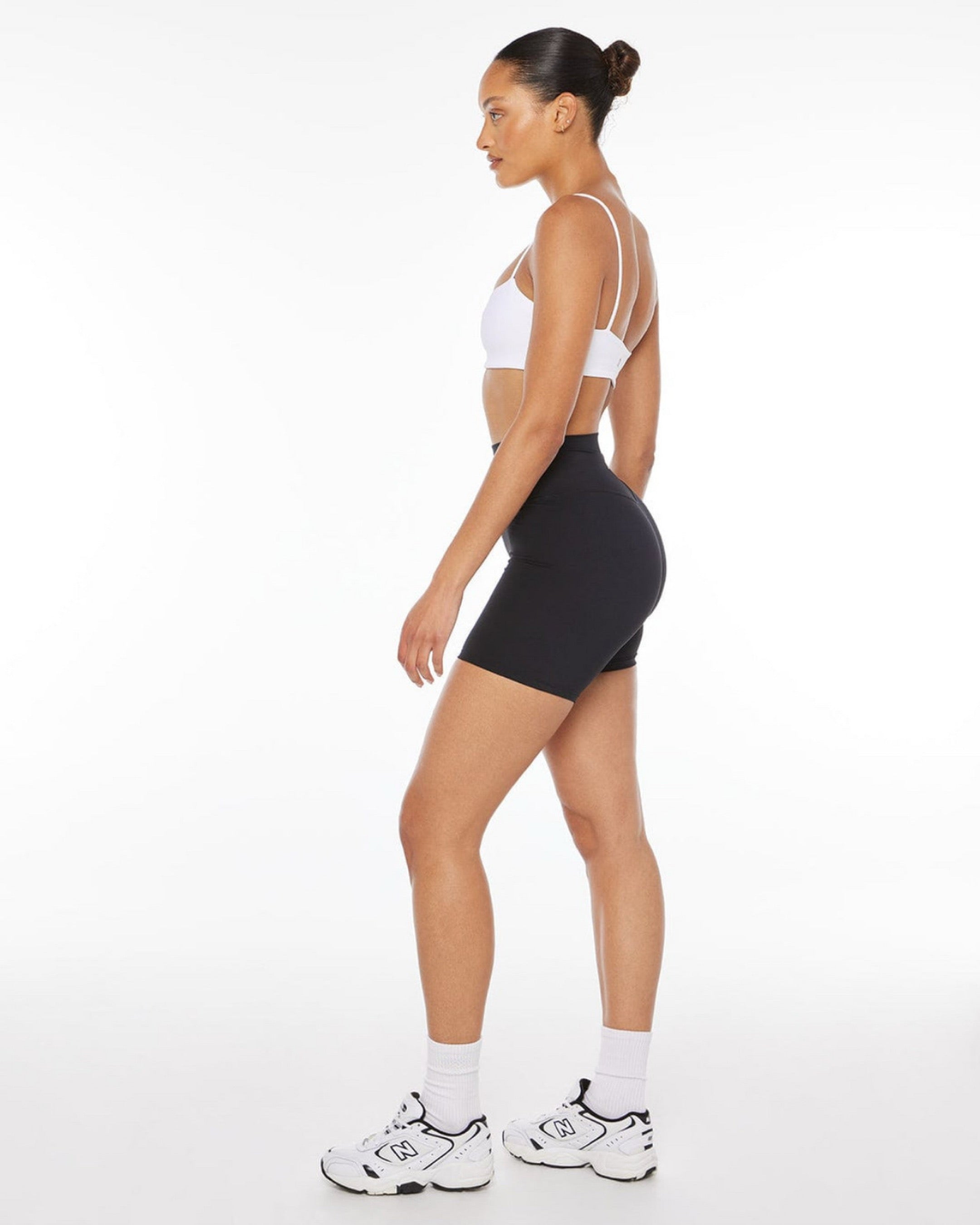 SHORT FREEDOM CONTOUR | NEGRO