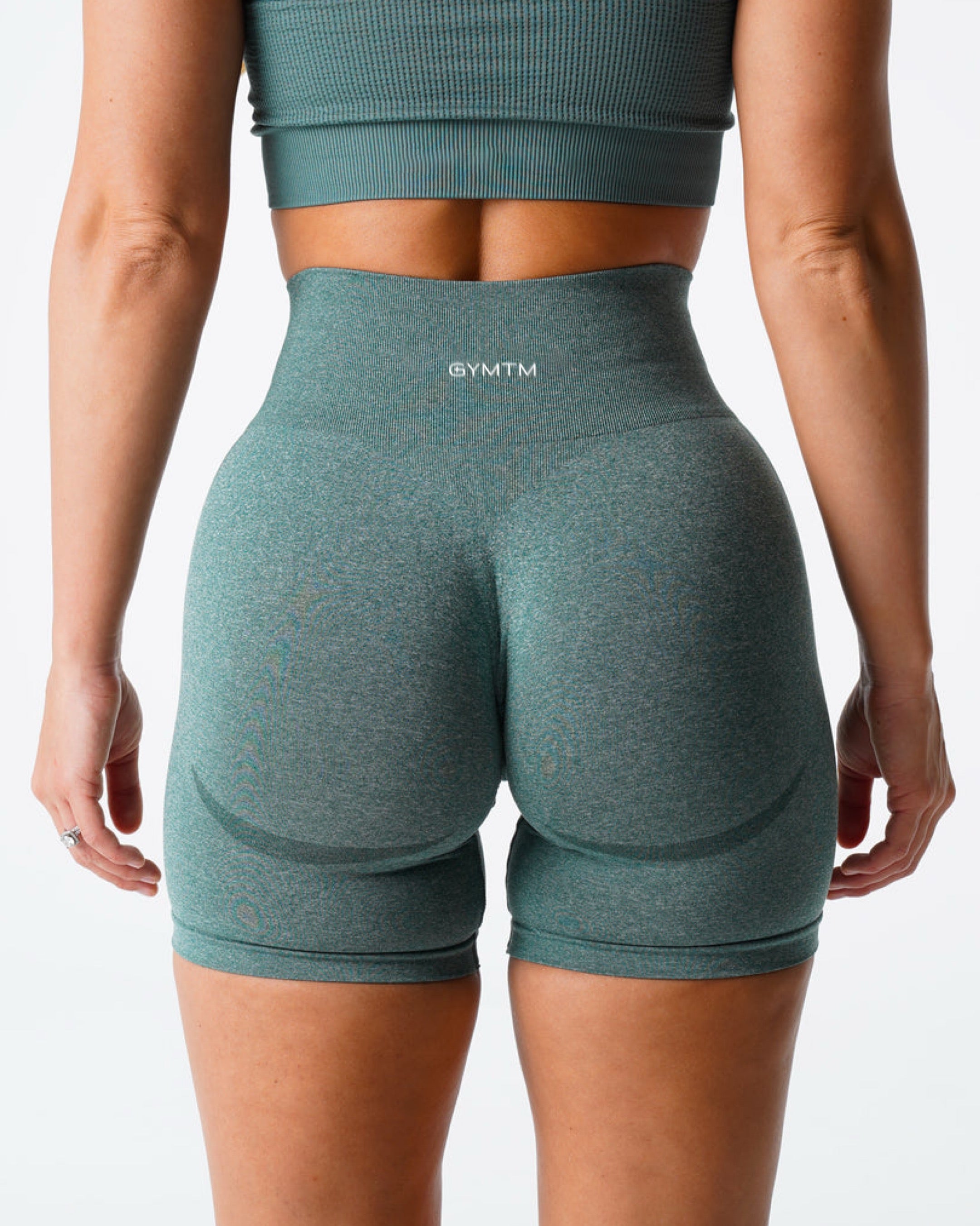 SEAMLESS SHORT 2.0