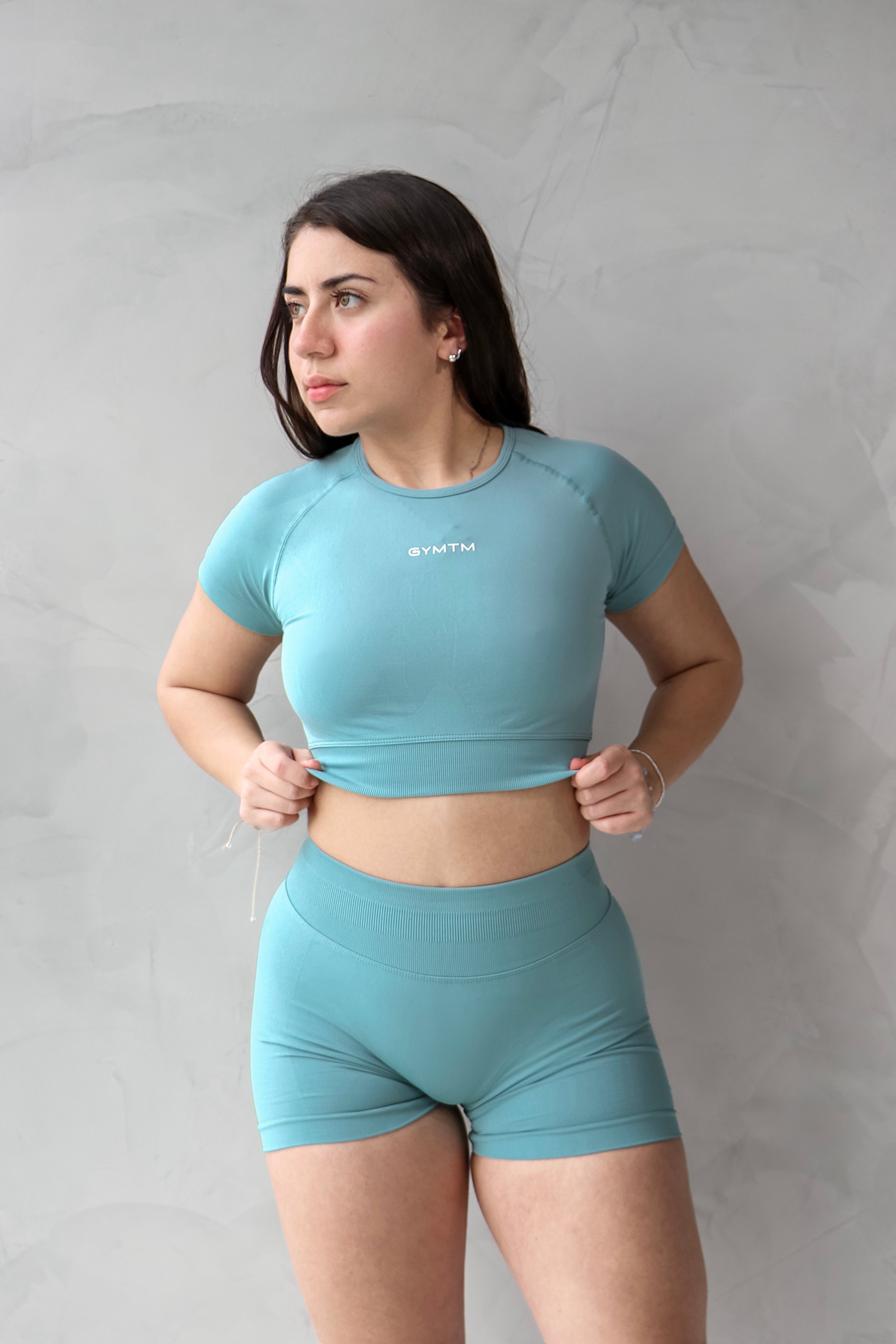 CROP TOP FORM