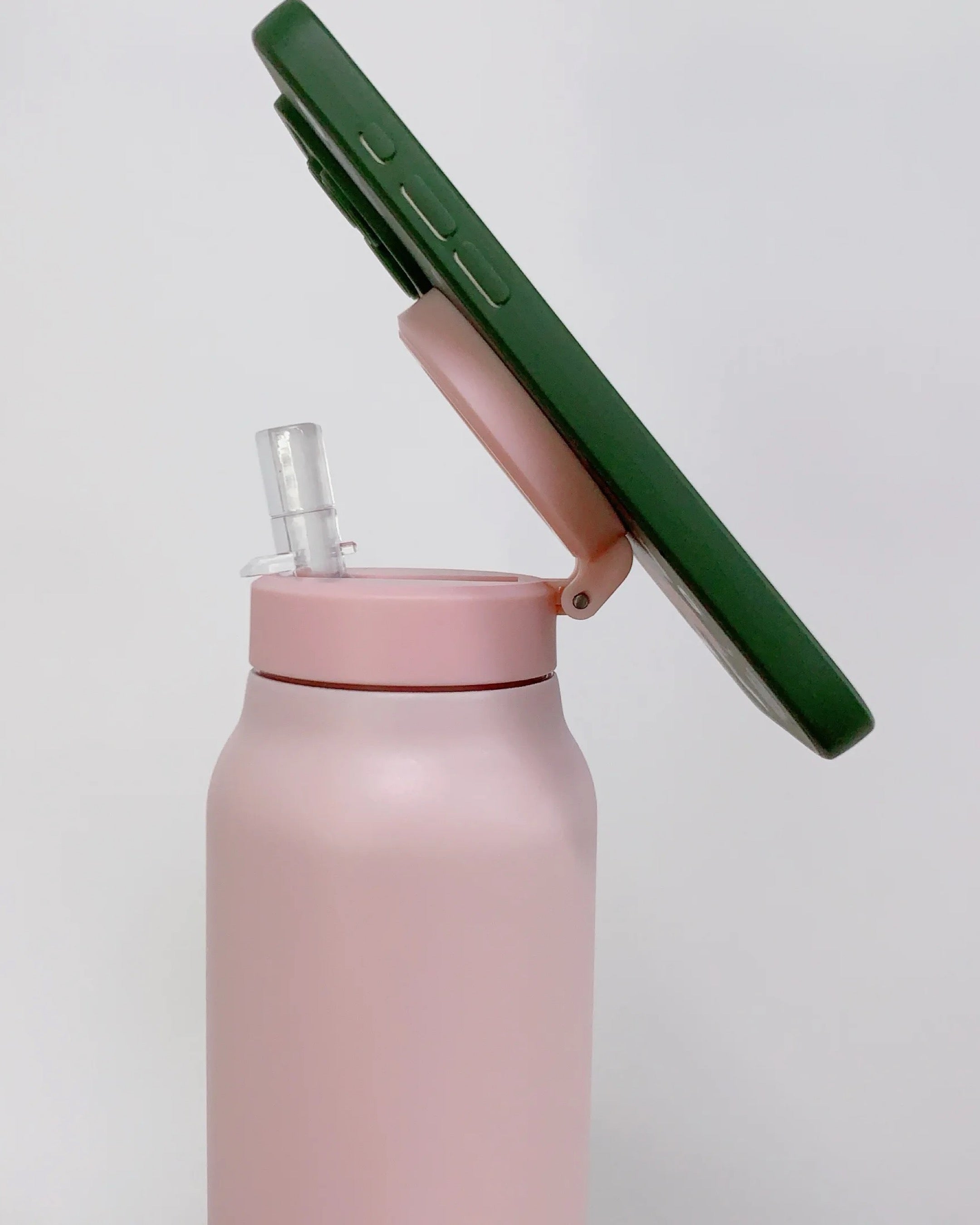 MAGNET TUMBLER