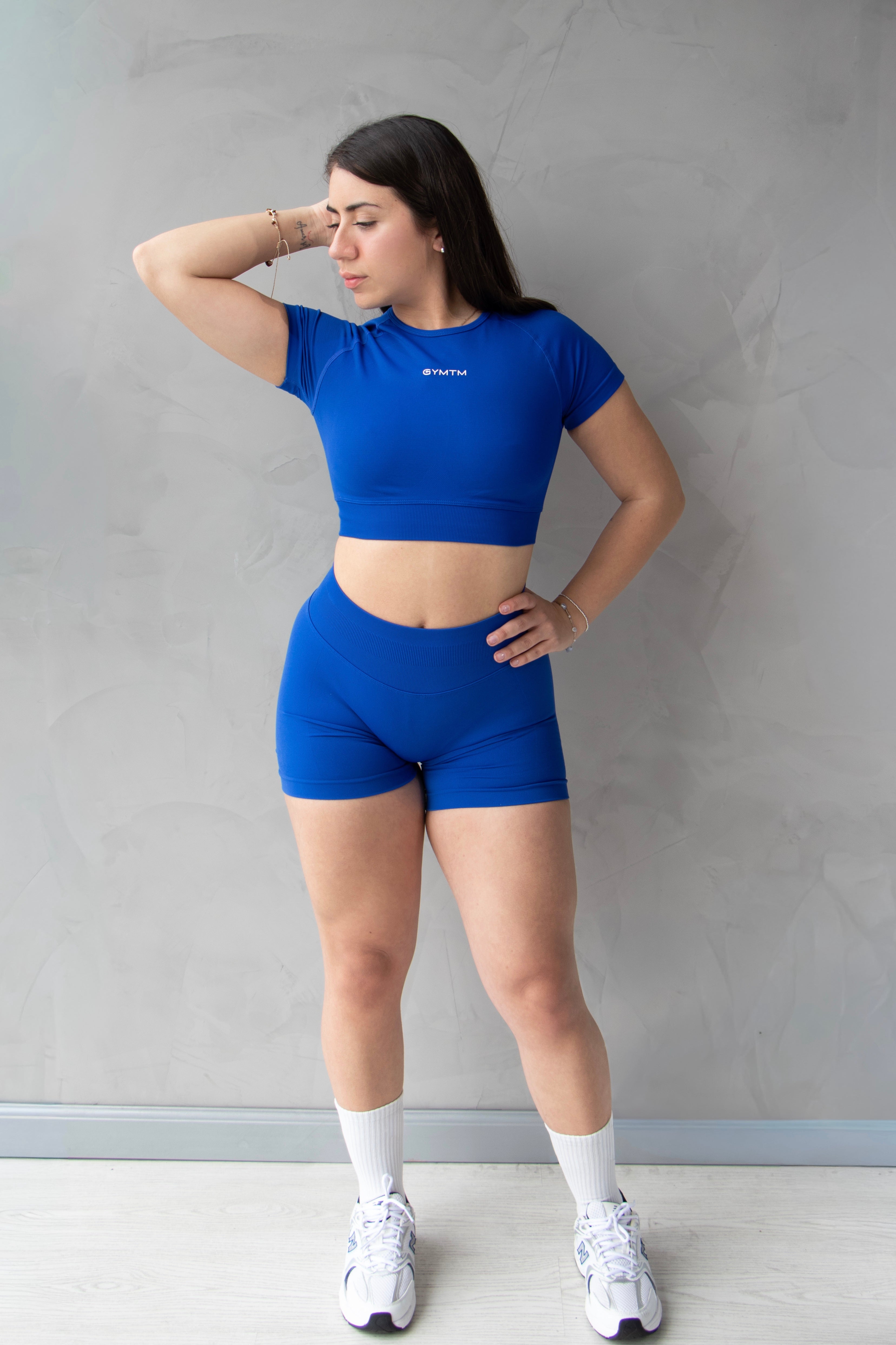 CROP TOP FORM