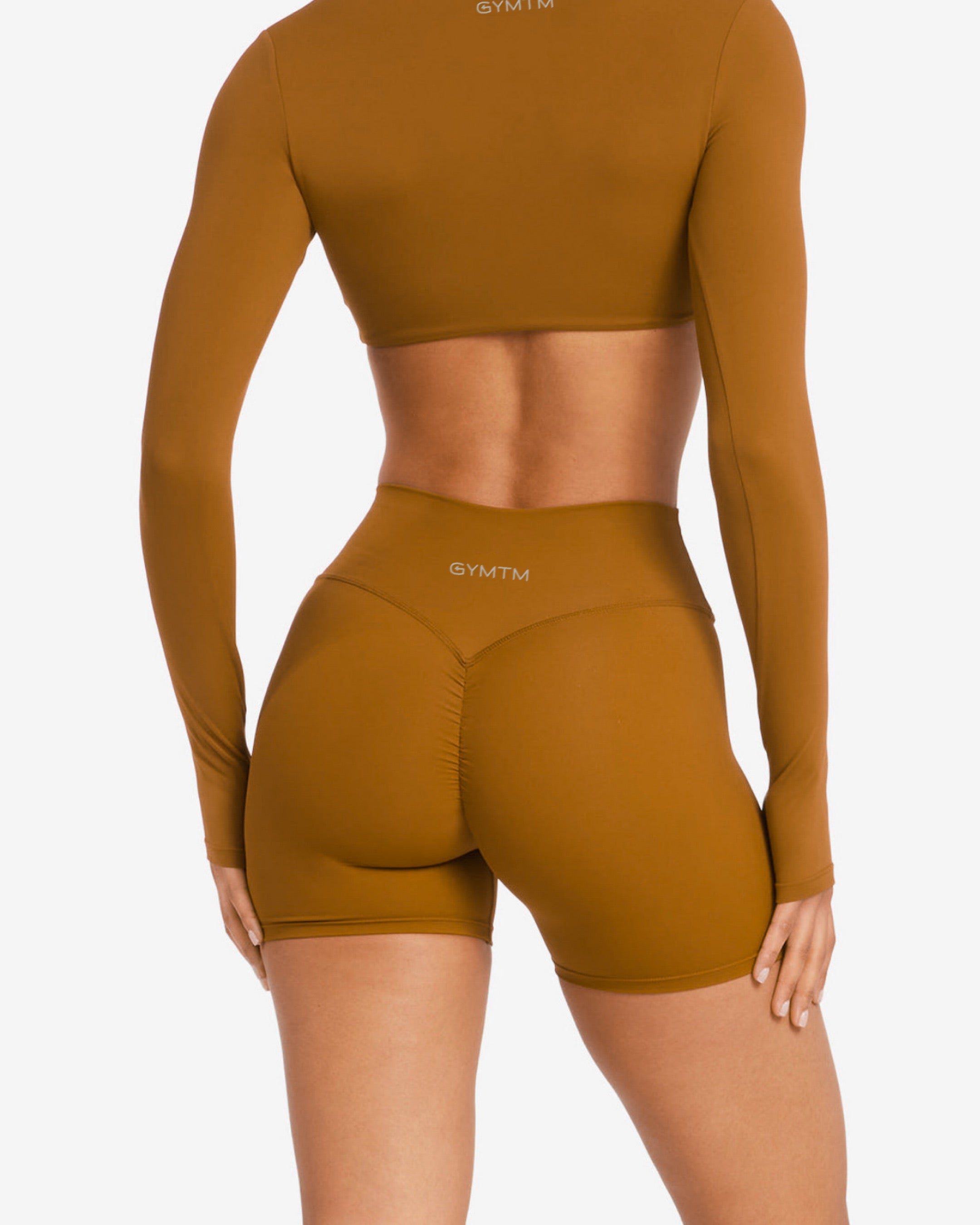 SHORT FREEDOM SCRUNCH